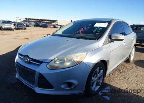 2013 Ford Focus Se z USA, uszkodzony, nr VIN 1FADP3F26DL240302